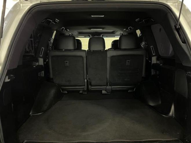 レクサスＬＸ５７０　ブラックシークエンス　寒冷地仕様　マークレビンソン　リアエンターテイメント　純正２１インチＡＷ　社外２０ＡＷ＋スタッドレスタイヤ付　純正ブラックレザーシート　電動サンルーフ　ヘッドアップディスプレイ　リア５面フィルム施工 4WD 5700 5Dr