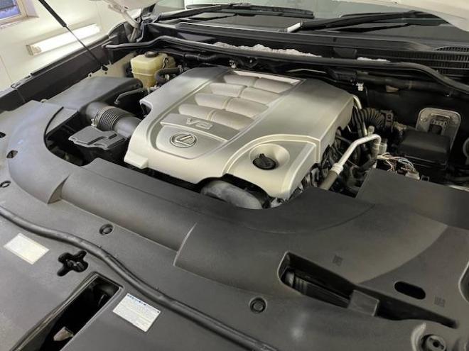 レクサスＬＸ５７０　ブラックシークエンス　寒冷地仕様　マークレビンソン　リアエンターテイメント　純正２１インチＡＷ　社外２０ＡＷ＋スタッドレスタイヤ付　純正ブラックレザーシート　電動サンルーフ　ヘッドアップディスプレイ　リア５面フィルム施工 4WD 5700 5Dr