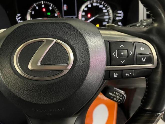 レクサスＬＸ５７０　ブラックシークエンス　寒冷地仕様　マークレビンソン　リアエンターテイメント　純正２１インチＡＷ　社外２０ＡＷ＋スタッドレスタイヤ付　純正ブラックレザーシート　電動サンルーフ　ヘッドアップディスプレイ　リア５面フィルム施工 4WD 5700 5Dr
