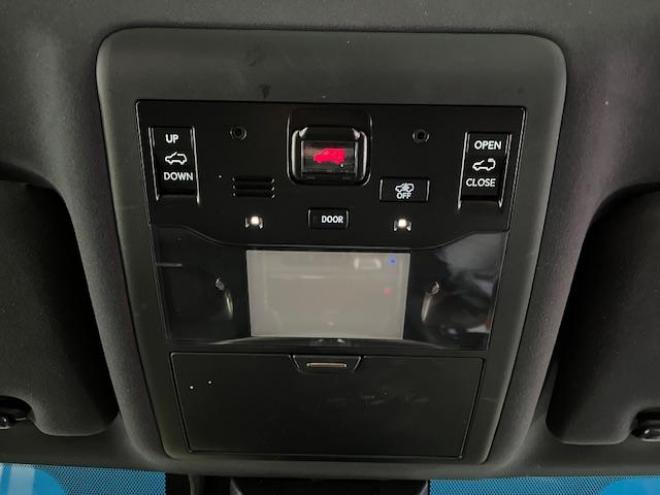 レクサスＬＸ５７０　ブラックシークエンス　寒冷地仕様　マークレビンソン　リアエンターテイメント　純正２１インチＡＷ　社外２０ＡＷ＋スタッドレスタイヤ付　純正ブラックレザーシート　電動サンルーフ　ヘッドアップディスプレイ　リア５面フィルム施工 4WD 5700 5Dr