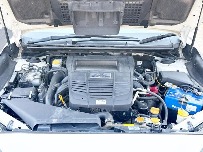 レヴォーグ2.0GT-Sアイサイト 4WD ローンが不安な方＜優遇ローン＞ 本州仕入 STIスポイラー 純正ナビ　ハーフレザー 4WD 2000 5Dr