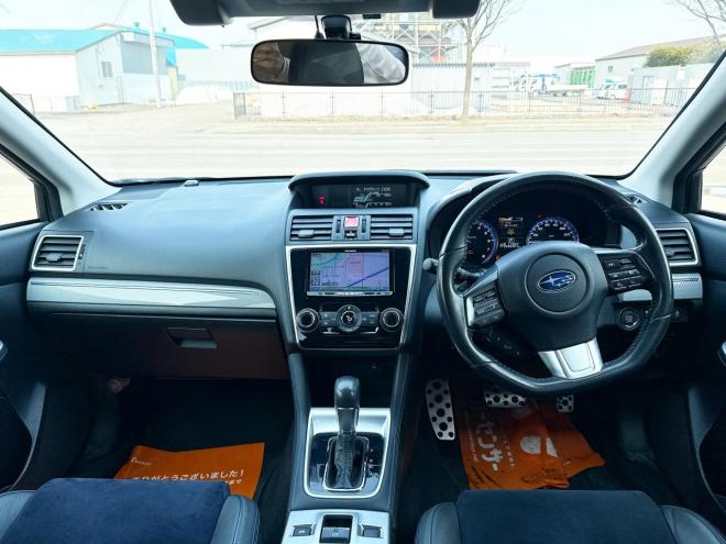 レヴォーグ2.0GT-Sアイサイト 4WD ローンが不安な方＜優遇ローン＞ 本州仕入 STIスポイラー 純正ナビ　ハーフレザー 4WD 2000 5Dr
