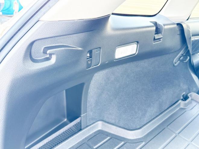 レヴォーグ2.0GT-Sアイサイト 4WD ローンが不安な方＜優遇ローン＞ 本州仕入 STIスポイラー 純正ナビ　ハーフレザー 4WD 2000 5Dr