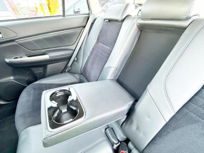 レヴォーグ2.0GT-Sアイサイト 4WD ローンが不安な方＜優遇ローン＞ 本州仕入 STIスポイラー 純正ナビ　ハーフレザー 4WD 2000 5Dr