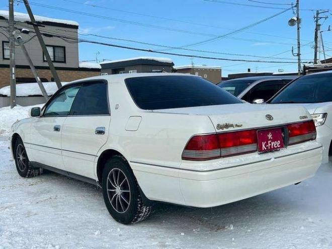 クラウン3.0 ロイヤルサルーンFour 4WD　キーレス　エアコン　ABS　パワーシート　テレビ　オートクルーズコントロール　ETC 3000