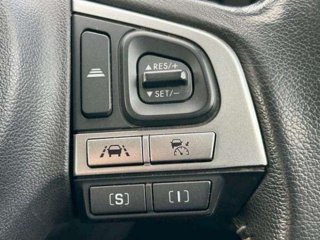 フォレスター2.0i-L アイサイト 4WD　社外ナビ　社外テレビ　パドルシフ　エックスモード付き　アイサイト 2000