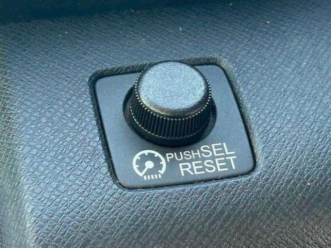 ステップワゴン2.0 スパーダ Z 4WD　ナビ　テレビ　スマートキー　記録簿　メンテナンスノート　取扱説明書　オートエアコン　後席モニター　バックカメラ　両側パワースライドドア　ETC 2000