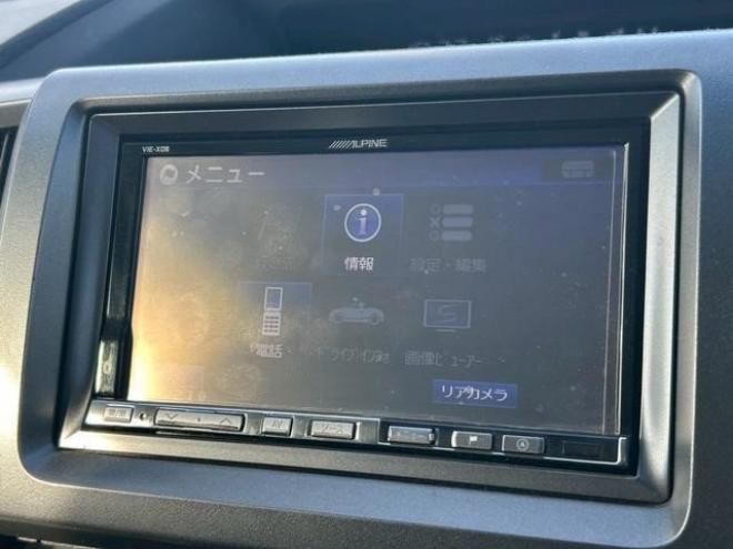 ステップワゴン2.0 スパーダ Z 4WD　スマートキー　衝突安全ボディー　電動格納ミラー　3列シート　サイドカメラ　バックカメラ 2000