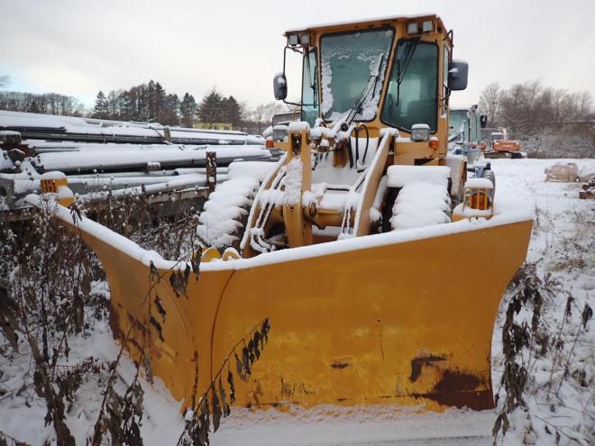 ホイールローダ高速仕様　ワンタッチマルチプラウ＆バケット　恵庭ヤード