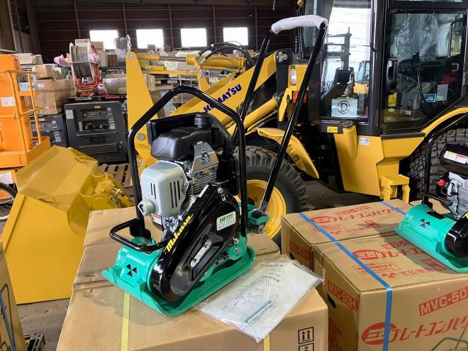 その他新品　三笠　MVC-40HW　プレートコンパクター