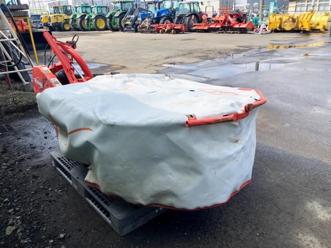 芝草刈機クーン　中古　4連ディスクモアー　GMD16　農機具　作業機