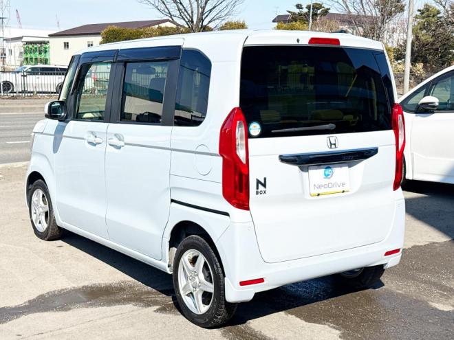 N-BOX660L 4WD ローンが不安な方＜優遇ローン＞ 本州仕入　寒冷地仕様　ホンダセンシング 4WD 660 5Dr