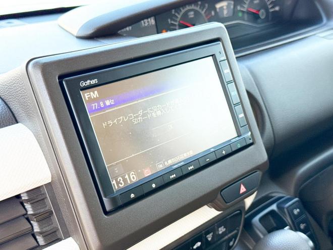 N-BOX660L 4WD ローンが不安な方＜優遇ローン＞ 本州仕入　寒冷地仕様　ホンダセンシング 4WD 660 5Dr