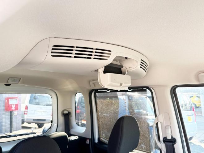 デイズルークス660ハイウェイスターX 4WD 4WD 660 5Dr