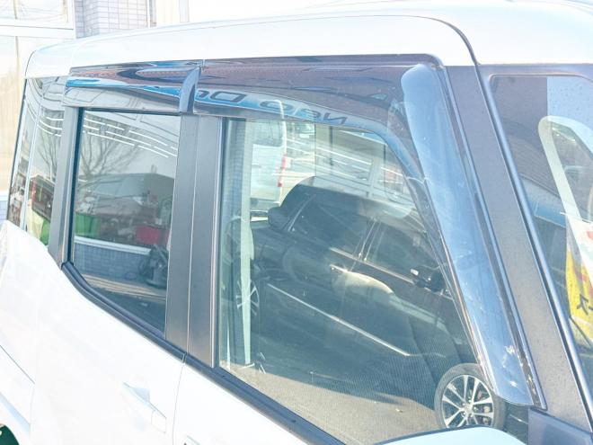 デイズルークス660ハイウェイスターX 4WD 4WD 660 5Dr