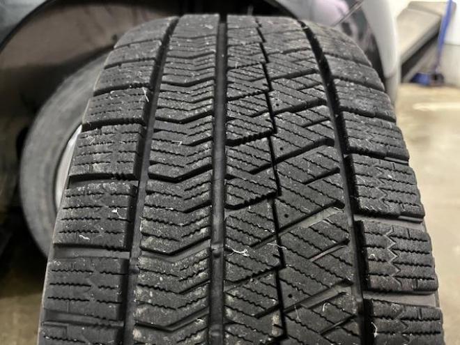 bBＺキラメキ　最終型　寒冷地仕様　禁煙車　アドミレーションエアロ　社外１６インチブラポリＡＷ　社外１５ＡＷ＋スタッドレスタイヤ付　イルミネーションスピーカー＆サブウーハー　エンジンスターター　フロントガラス熱線 4WD 1300 5Dr