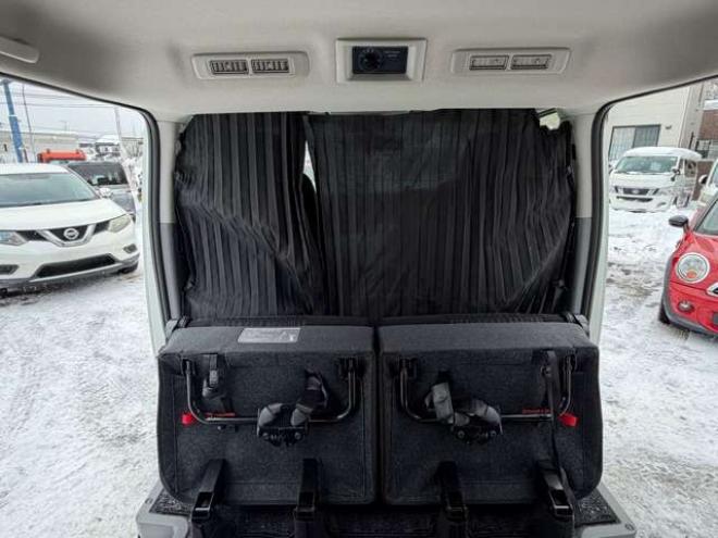 キャラバンNV350 2.5 プレミアムGX ロングボディ ディーゼルターボ 4WD　バックカメラ　エアコン　ドライブレコーダー　ETC　パワステ　パワーウィンドウ　スマートキー　キーレス　片側スライドドア 2500