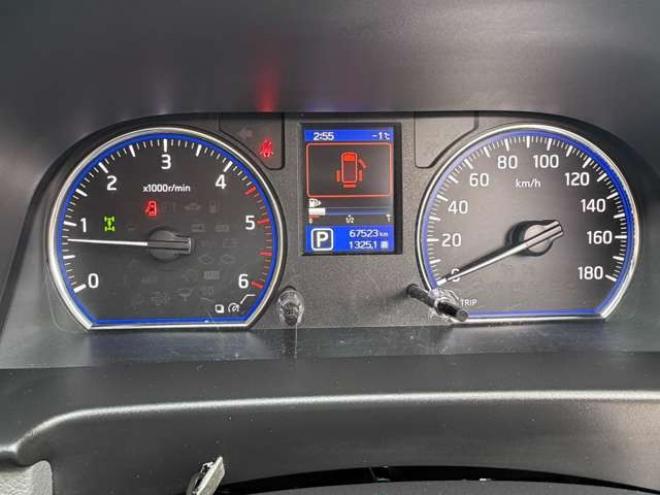 キャラバンNV350 2.5 プレミアムGX ロングボディ ディーゼルターボ 4WD　バックカメラ　エアコン　ドライブレコーダー　ETC　パワステ　パワーウィンドウ　スマートキー　キーレス　片側スライドドア 2500