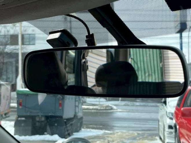 キャラバンNV350 2.5 プレミアムGX ロングボディ ディーゼルターボ 4WD　ABS　衝突軽減ブレーキ　横滑防止装置　盗難防止装置　エアコン　パワステ　パワーウィンドウ　キーレス　片側スライドドア　フォグランプ　ETC　エアバッグ　オリジナル全塗装アンビルグレー　フロントグリル 2500