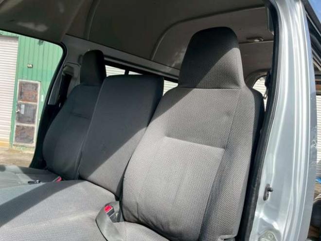 ハイエースバン3.0 DX ロング ハイルーフ ディーゼルターボ 4WD　エアコン　キーレスエントリー　パワステ　パワーウィンドウ　ABS　盗難防止装置　片側スライドドア 3000