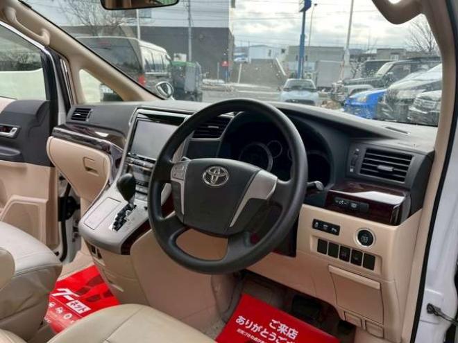 アルファード2.4 240X 4WD　モデリスタエアロ　車高調　ETC　後席モニター　両側電動スライドドア　社外エンジンスターター　パワステ　パワーウィンドウ　純正ナビ　純正アルミ　バックカメラ　キーレスエントリー　3列シート　ABS 2400