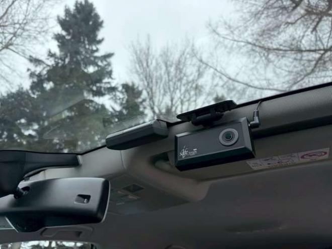 ゴルフTSI コンフォートライン　地デジナビ　バックカメラ　純正アルミホイール　パワステ　パワーウィンドウ　ABS　キーレスエントリー　ETC　クルーズコントロール　横滑り防止装置　エアコン　盗難防止装置　CD　アイドリングストップ 正規輸入車 2WD 1200