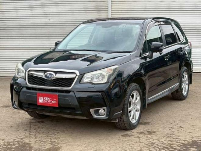 フォレスター2.0XT アイサイト 4WD　ターボ　パワステ　パワーウィンドウ　純正アルミ　ABS　キーレスエントリー　ETC　シートヒーター　社外エンジンスターター　パドルシフト　エアコン　電動シート　クルーズコントロール　盗難防止装置 2000