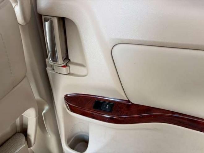 アルファード3.5 350G Lパッケージ 4WD　ETC　後席モニター　両側電動スライドドア　社外エンジンスターター　パワーウィンドウ　パワーバックドア　純正ナビ　　バックカメラ　キーレス　3列シート　ABS 電動シート　シートヒーター　パワステ 3500