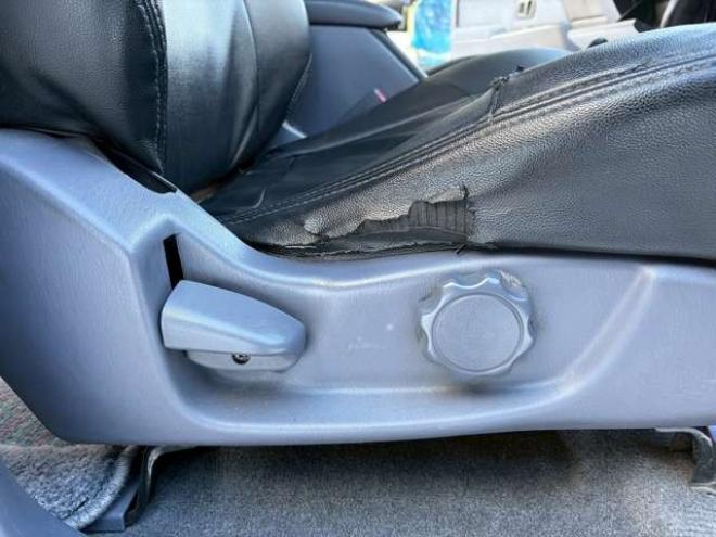 ハイラックスサーフ2.7 SSR-X ワイドボディ 4WD　全塗装済グリーン　リフトアップ　ETC　社外オーディオ　パワステ　パワーウィンドウ　純正アルミホイール　ABS　キーレス　ルーフレール 2700