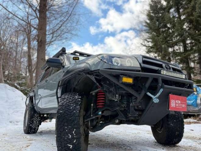 ハイラックスサーフ2.7 SSR-X アメリカンバージョン 4WD　社外ナビ　バックカメラ　リフトアップ　社外アルミ　エアコン　社外ETC　グリルガード　グッドリッチマフラー　LEDライト　全塗装済　パワーウィンドウ　パワステ　キーレス　ダッシュマット　タープ 2700