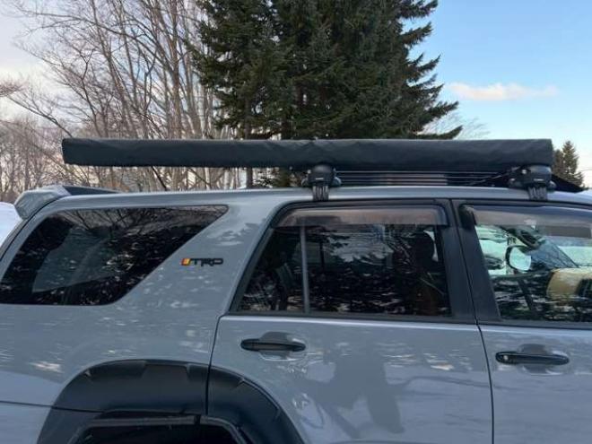 ハイラックスサーフ2.7 SSR-X アメリカンバージョン 4WD　社外ナビ　バックカメラ　リフトアップ　社外アルミ　エアコン　社外ETC　グリルガード　グッドリッチマフラー　LEDライト　全塗装済　パワーウィンドウ　パワステ　キーレス　ダッシュマット　タープ 2700