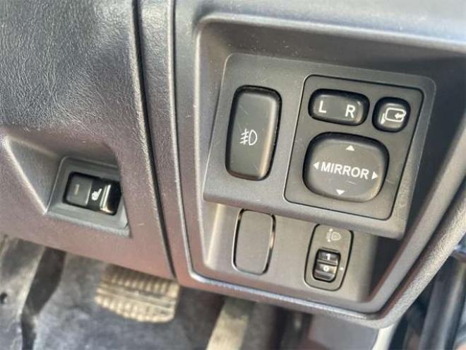 キックスRX 4WD　新在　庫　シートヒーター　フォグ付　エンスタ 660