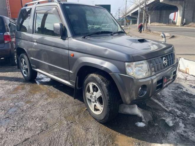 キックスRX 4WD　新在　庫　限　定　プラ　イス　20日21日22日　修復歴　左フロントインパネ歪で軽度です 660