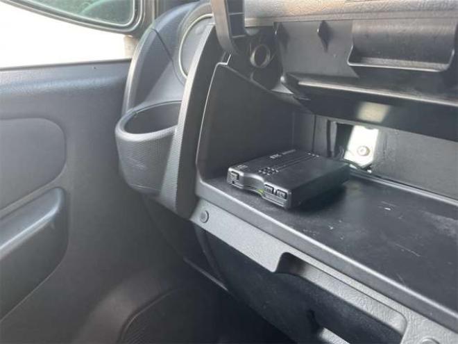 キックスRX 4WD　新在　庫　限　定　プラ　イス　20日21日22日　修復歴　左フロントインパネ歪で軽度です 660