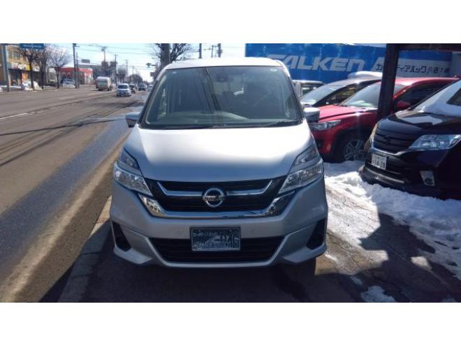 セレナX VセレクションⅡ　4WD 4WD 2000 5Dr