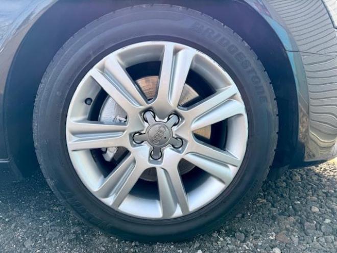 アウディA4アバント2.0TFSIクワトロ 4WD 4WD 2000 5Dr