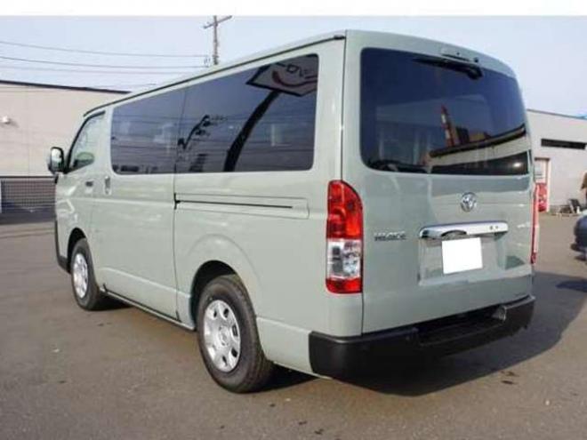 ハイエースバン2.8 スーパーGL ロング ディーゼルターボ 4WD　アースカラーPKG　アーバンカーキ　　両側パワースライドドア　デジタルインナーミラー　全方位カメラ　バックカメラ　寒冷地仕様　LEDヘッドライト　415コブラフラットベッドキット 登録済未使用車 2800