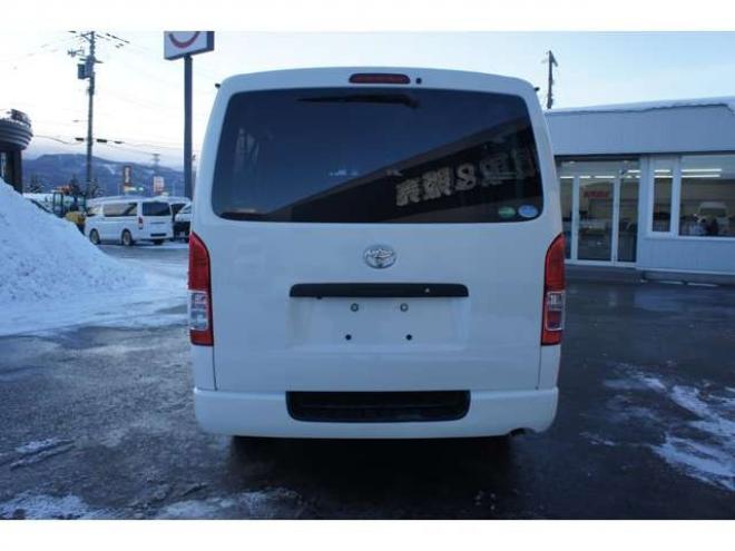 ハイエースバン2.8 DX ロング GLパッケージ ディーゼルターボ 4WD　Bカメラ　TRDフロントスポイラー　マッドフラップ　エセックス16インチアルミ　オープンカントリーRT　LEDヘッドライト　Wエアバッグ　AC100V　8人乗り構造変更済　寒冷地仕様　リアヒーター&エアコン 2800