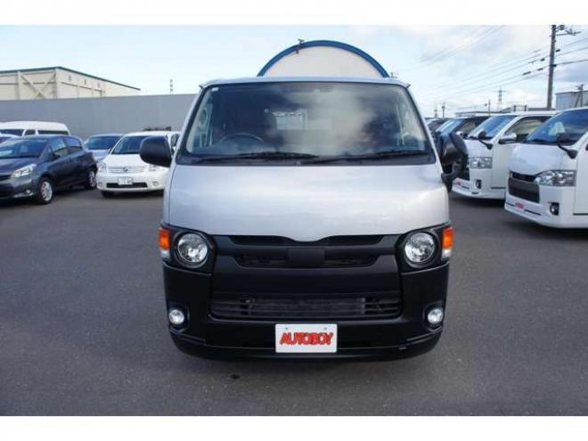 レジアスエース2.8 スーパーGL ロングボディ ディーゼルターボ 4WD　415COBRA丸目キット&CL3フロントリップ&ステージIリアスポ　415SAFARIオーバーフェンダー　ESSEXステラ16インチAW　TOYOオープンカントリーR/T　415COBRAベッドキット　寒冷地仕様　純正ETC 新品シートカバー 2800