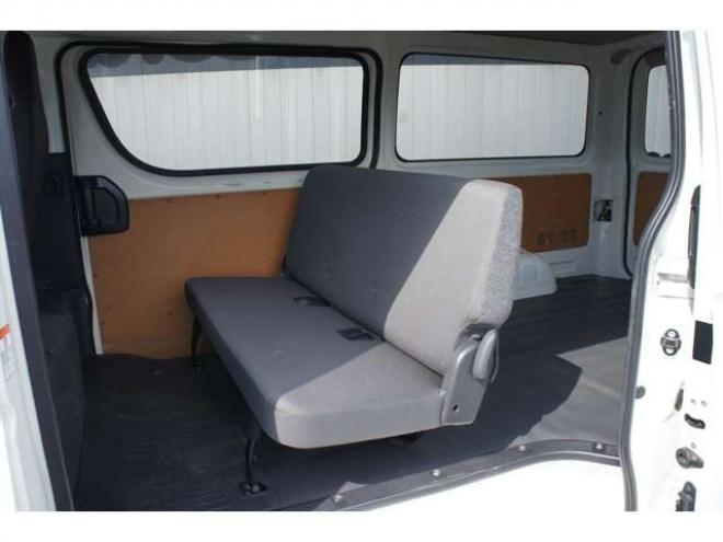 ハイエースバン2.8 DX ロング ディーゼルターボ 4WD　フロントシートセパレート仕様変更済　　　センターコンソール付　415COBRA丸目ライトキット&バッドラッカー16インチAW　415SAFARIフロントスポイラー　TOYOオープンカントリーR/T　電動格納ドアミラー 2800