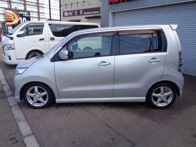 ワゴンRスティングレー T 4WD　ターボ　キーフリー　ローダウン　エアロ　車検整備付 660