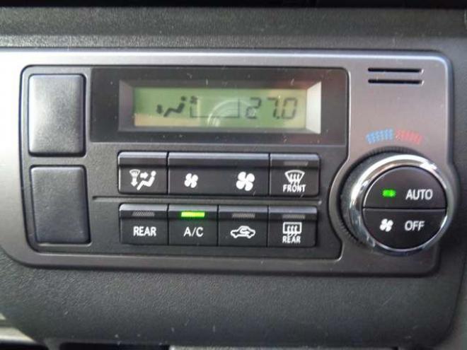 ハイエースバン3.0 スーパーGL ダークプライム ロングボディ ディーゼルターボ 4WD　スマートキー　社外ナビ　バックカメラ　フルセグ　Bluetooth 3000