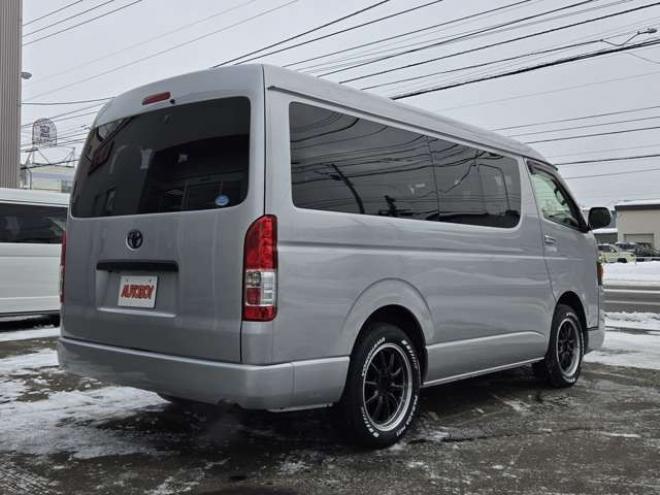 ハイエース2.7 GL ロング ミドルルーフ 4WD　寒冷地仕様　10人乗り　リアヒーター&クーラー　プッシュスタート　スマートキー　横滑り防止　オートライト　バックカメラ　純正ナビ　ワンセグTV　Bluetooth　CD/DVD　FM/AM　電動格納ミラー　ETC 2700