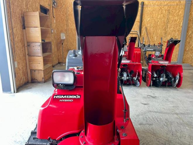 除雪機ホンダ　HSM1380i！ハイブリッド！左右旋回レバー！