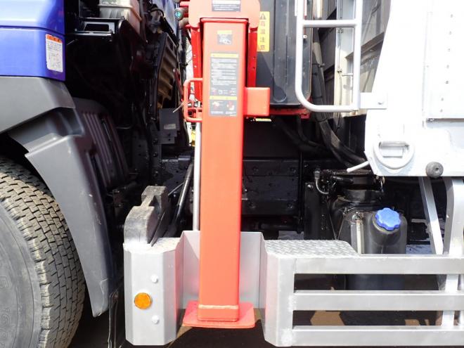 プロフィア4段クレーン＆ラジコン　苫小牧ヤード