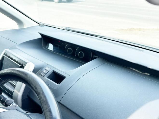 ヴォクシー2.0ZS 4WD　ローンが不安な方＜優遇ローン＞　本州仕入　モデリスタエアロ　ダブルサンルーフ　 4WD 2000 5Dr