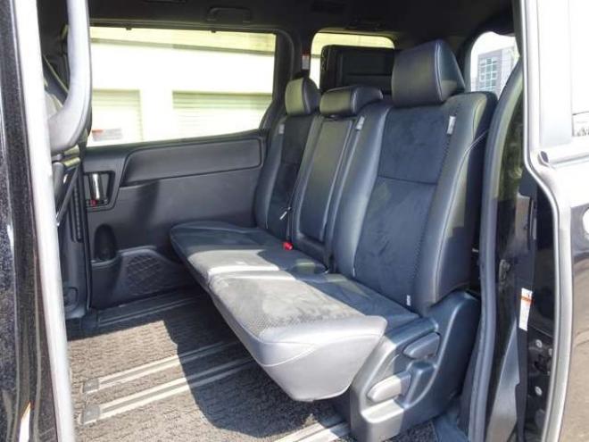 ヴォクシー2.0 ZS 煌III 4WD　本州車　保証1年/走行距離無制限　4WD　両側パワースライドドア　トヨタセーフティセンス　ALPINE製ナビ　地デジ　バックカメラ　Bluetooth接続　ハーフレザーシート　ビルトインETC　LEDヘッドライト　冬タイヤ付 2000