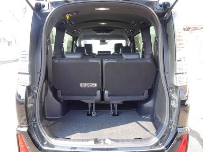 ヴォクシー2.0 ZS 煌III 4WD　本州車　保証1年/走行距離無制限　4WD　両側パワースライドドア　トヨタセーフティセンス　ALPINE製ナビ　地デジ　バックカメラ　Bluetooth接続　ハーフレザーシート　ビルトインETC　LEDヘッドライト　冬タイヤ付 2000