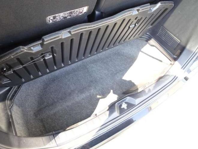 ヴォクシー2.0 ZS 煌III 4WD　本州車　保証1年/走行距離無制限　4WD　両側パワースライドドア　トヨタセーフティセンス　ALPINE製ナビ　地デジ　バックカメラ　Bluetooth接続　ハーフレザーシート　ビルトインETC　LEDヘッドライト　冬タイヤ付 2000