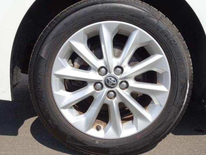 カローラツーリング　1.8 ハイブリッド S E-Four 4WD　本州仕入　ハイブリッド保証2年/走行距離無制限　4WD　トヨタセーフティセンス　9インチディスプレイオーディオ　地デジ　バックカメラ　前席シートヒーター　ステアリングヒーター　ブレーキホールド 1800